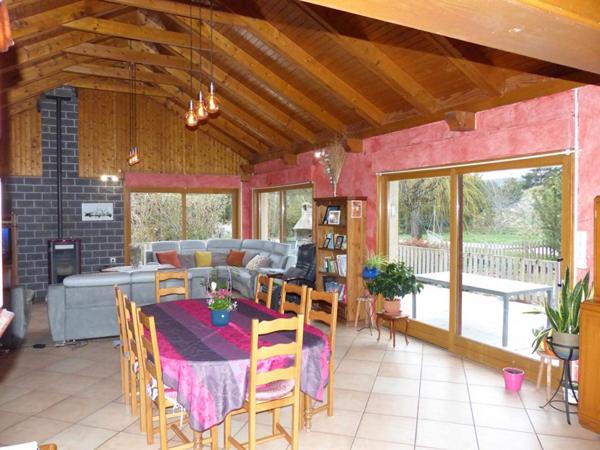 Maison Fay Sur Lignon 7 pièce(s) 199 m2