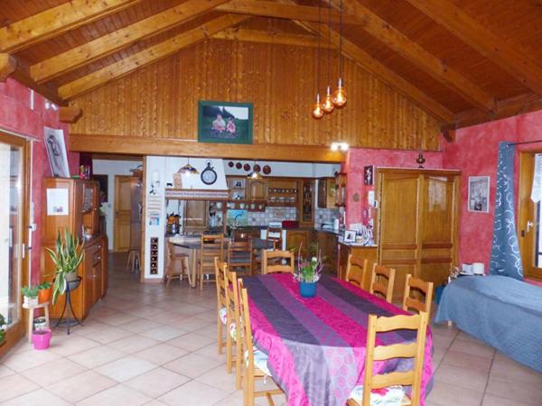 Maison Fay Sur Lignon 7 pièce(s) 199 m2