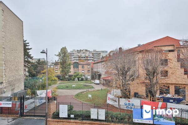 5 pièces fonctionnel - metro Convention  - DPE C