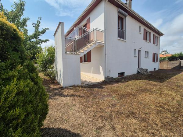 Maison 7 pièce(s) 4 chambre(s) 190 m²