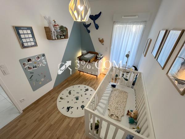 Appartement 4 pièce(s) 2 chambre(s) 93 m²