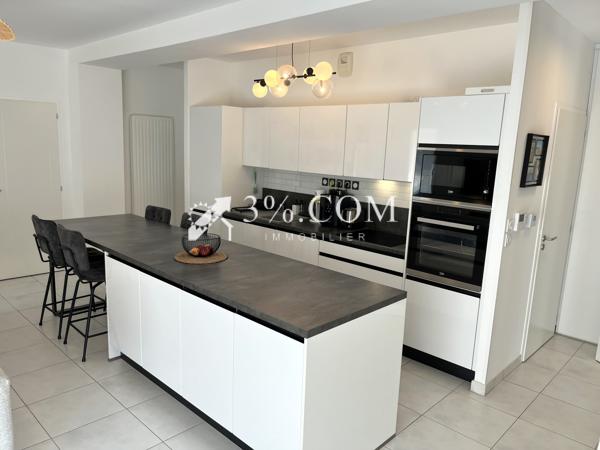Appartement 4 pièce(s) 2 chambre(s) 93 m²