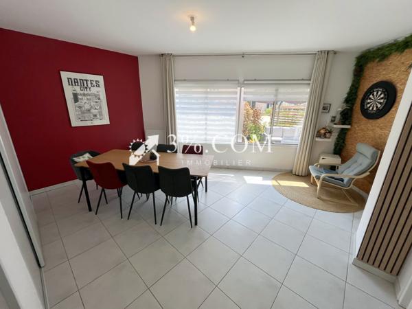 Appartement 4 pièce(s) 2 chambre(s) 93 m²