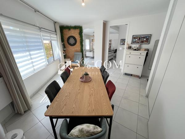 Appartement 4 pièce(s) 2 chambre(s) 93 m²