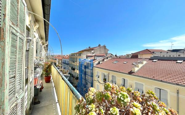 Appartement à vendre    5 pièces • 129,15 m2 Nice