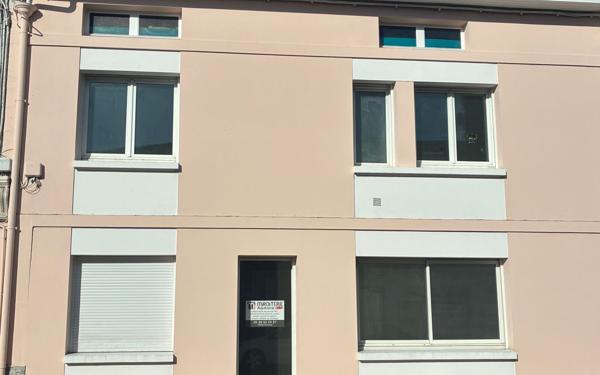 Maison à louer    4 pièces •  Pomarez