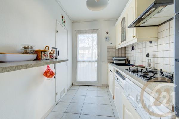 Appartement F4 à vendre  4 pièces - 69 m2 YERRES - 91