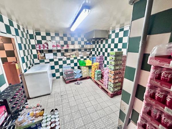 Fonds de commerce - Bail commercial - PARIS 19E - 409 000€