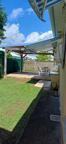 Goyave (97128) de terrain - Villa style créole en parfait état dans quartier calme sur la commune de GOYAVE