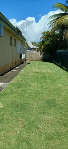 Goyave (97128) de terrain - Villa style créole en parfait état dans quartier calme sur la commune de GOYAVE