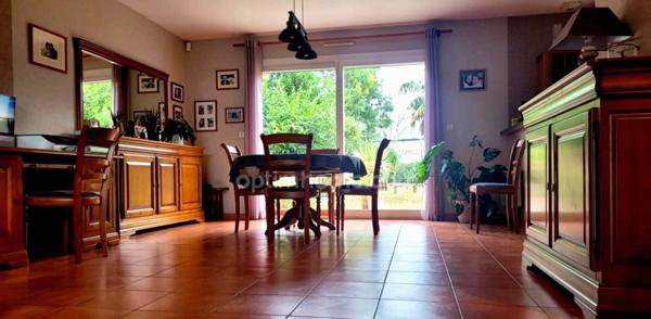 Maison à vendre 5 pièces PLUNERET 56400 Morbihan Bretagne Sud