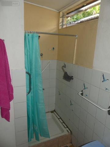 Maison à restaurer à vendre à La-Montagne à la Réunion (97417), ref : 97405/184