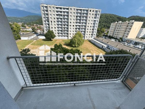 Location Appartement 2 pièces 40.19 m² - 5 ET 7 RUE GABRIEL DIDIER Echirolles 38130
