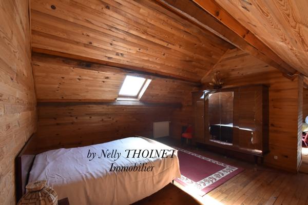 Dontreix (23700) Dépt.23. DONTREIX, ANCIEN CORPS DE FERME en pierre, 7 pièces, dépendances, terrain de 14 276 m2