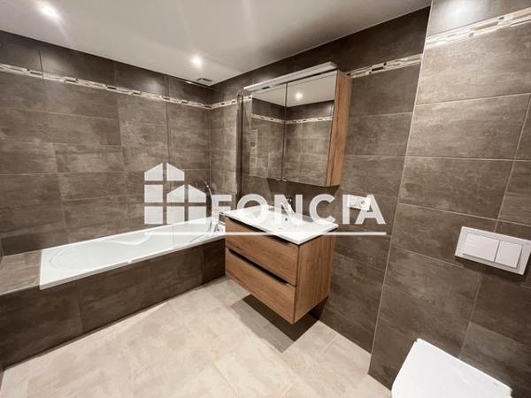 Location Maison 6 pièces 149.5 m² - 55 rue du Centre Excenevex 74140