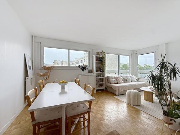 F2 de 53,77m2 avec cave situé dans la résidence Le Front de Seine à Rouen - ROUEN