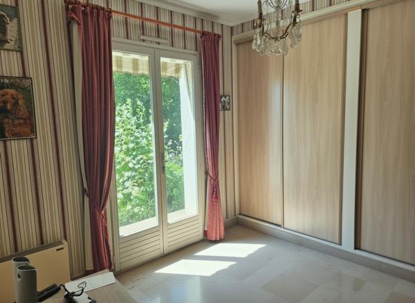 Maison d'architecte 6 pièces à vendre à Saint Avertin - Quartier résidentiel La Sagerie