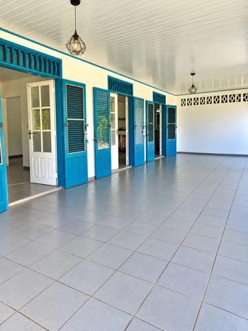 Maison à vendre 6 pièces  ()