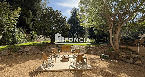 À vendre Maison 11 pièces 331.02 m² - Le Mans 72000
