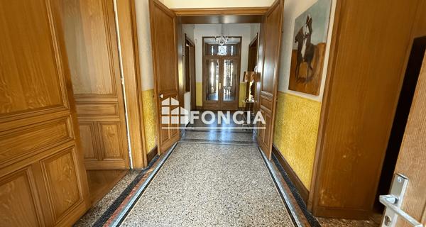 À vendre Maison 11 pièces 331.02 m² - Le Mans 72000
