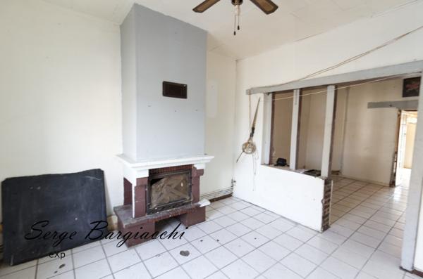 GROS POTENTIEL – 110 m² – 4 chambres – jardin + garage possible