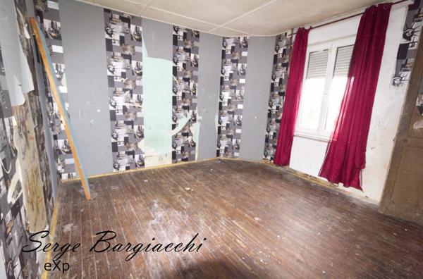 GROS POTENTIEL – 110 m² – 4 chambres – jardin + garage possible