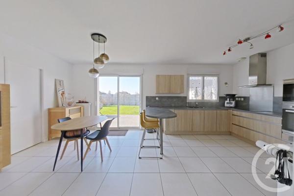 Maison à vendre  5 pièces - 98 m2 AUNEAU BLEURY ST SYMPHORIEN - 28