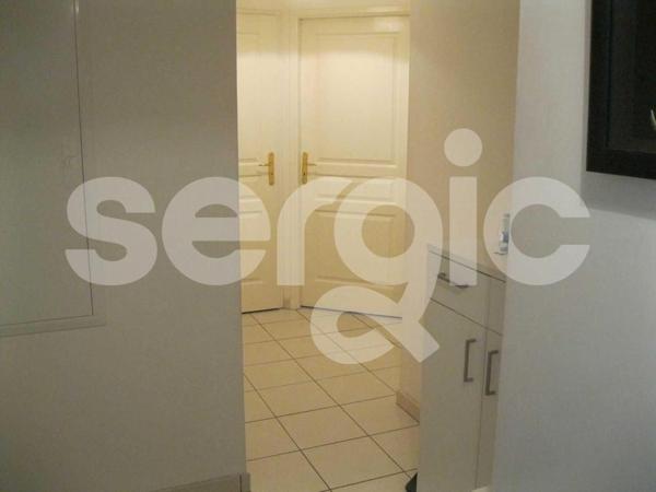Location 3 Pieces 65 60200 Compiegne 43 0617 01 0029