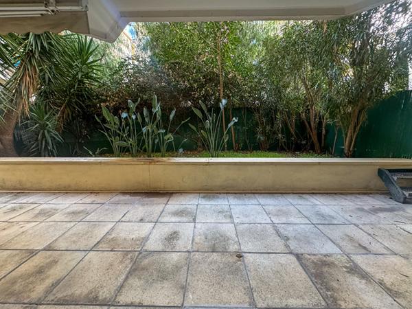 A VENDRE - 3 PIECES - NICE LIBERATION