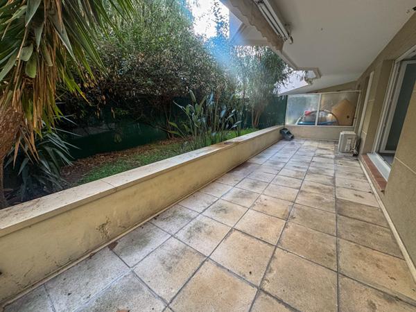 A VENDRE - 3 PIECES - NICE LIBERATION