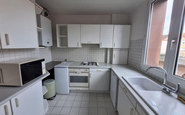 Appartement à louer    3 pièces • 52 m2 Drancy