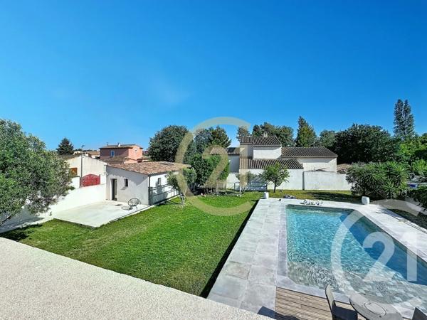 Maison à vendre  5 pièces - 181,59 m 2   ISTRES  - 13