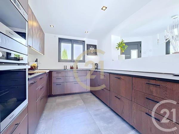 Maison à vendre  5 pièces - 181,59 m 2   ISTRES  - 13