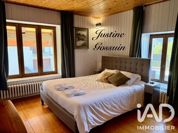 Maison à vendre 7 pièces 204 m² La Balme-de-Sillingy
