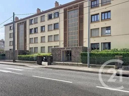 Appartement T4 à vendre  71 pièces - 71 m 2   FREJUS  - 83