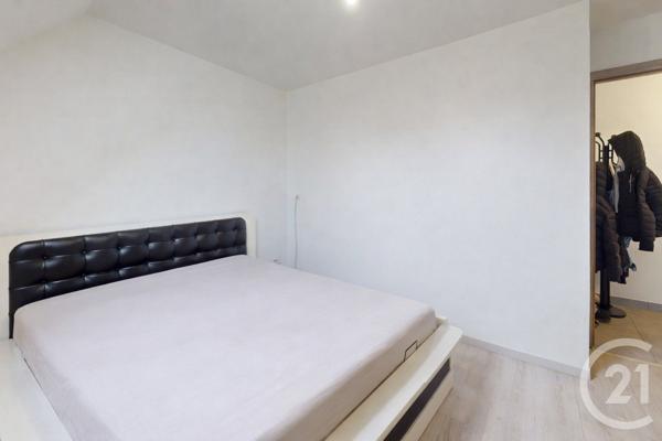 Appartement F4 à vendre  4 pièces - 71,32 m2 PONTARLIER - 25