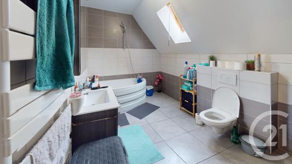 Appartement F4 à vendre  4 pièces - 71,32 m2 PONTARLIER - 25