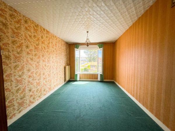 NIORT SAINT-FLORENT - MAISON FAMILIALE DE 122,5 m² SUR SOUS-SOL