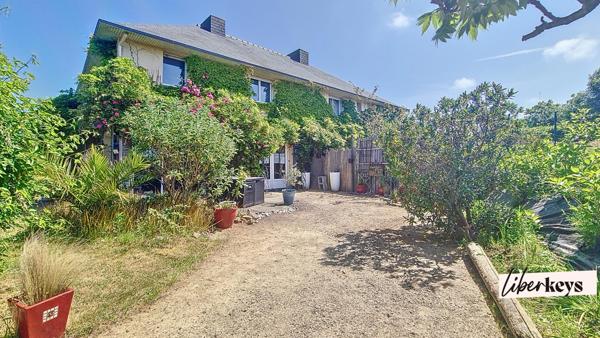 🌿 Maison  – 289 m² habitables – Jardin – Jacuzzi – Plage à pied – Paimpol