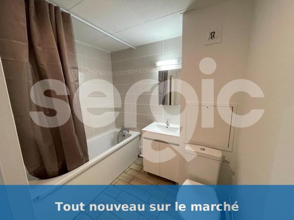 Location 1 Pieces 26 91250 Saint Germain Les Corbeil 52 0160 02 0081