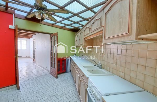 Maison T4 dans le quartier du petit pays sans extérieur