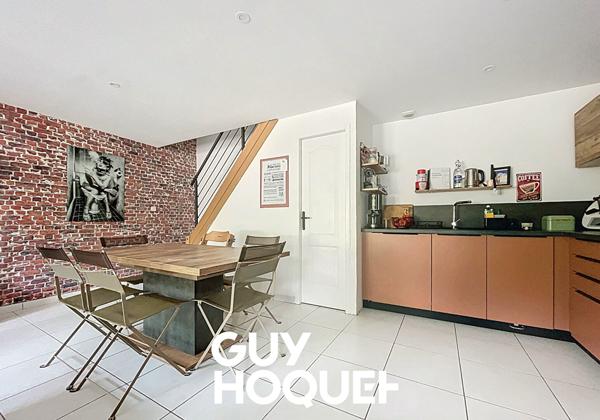 Maison de ville 3 chambres + Terrasse - 71570 LA CHAPELLE DE GUINCHAY