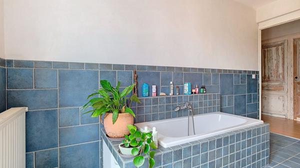 A vendre Maison à Nérac 7 pièces, 4 chambres avec jardin et sous sol