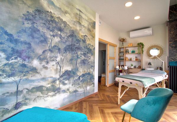 AGEN CENTRE - Quartier Victor Hugo : Local commercial de 85 m² avec accueil, 3 bureaux et espace cuisine.