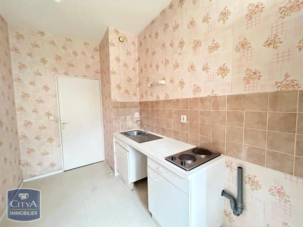 Appartement à louer 2 pièces 52.06m² Le Mans (72000)