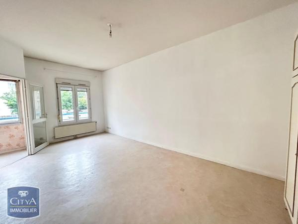Appartement à louer 2 pièces 52.06m² Le Mans (72000)