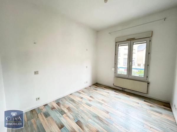Appartement à louer 2 pièces 52.06m² Le Mans (72000)