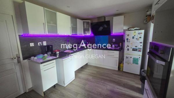 Maison à SAINT-CONNEC, 22530 - 5 pièces 100m²