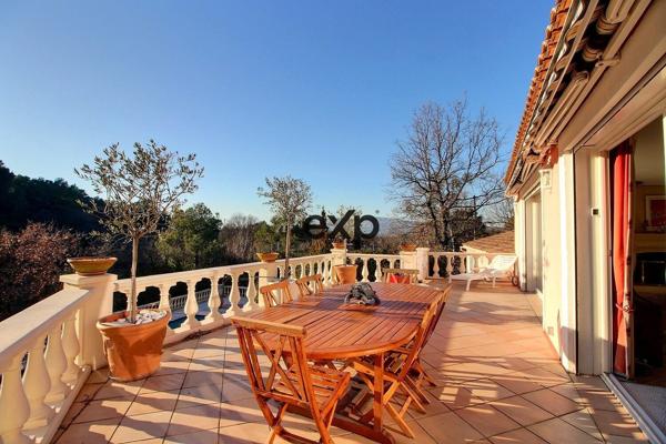Villa - Proche Saint-Maximin-la-Sainte-Baume