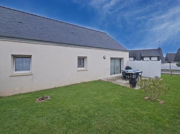 PORT-LOUIS : Maison de plain-pied avec 3 chambres et garage